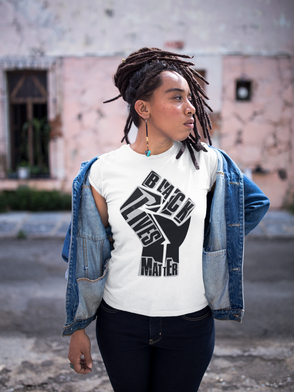 Black Lives Matter Women's T-Shirt